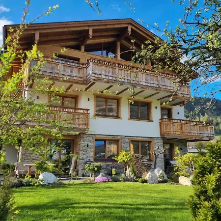 Rocks Apartment Schladming